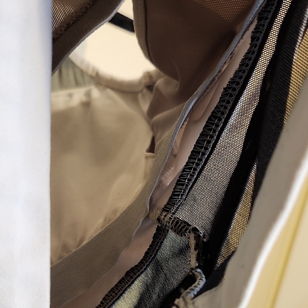 Fabletics Gray and White Fitted Crop Sports Bra - Picture 8 of 10